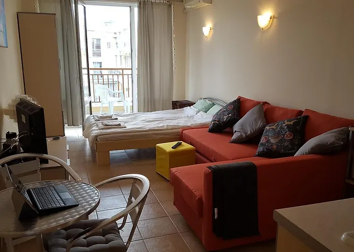 アパート C32 In Dream Complex ラヴダ